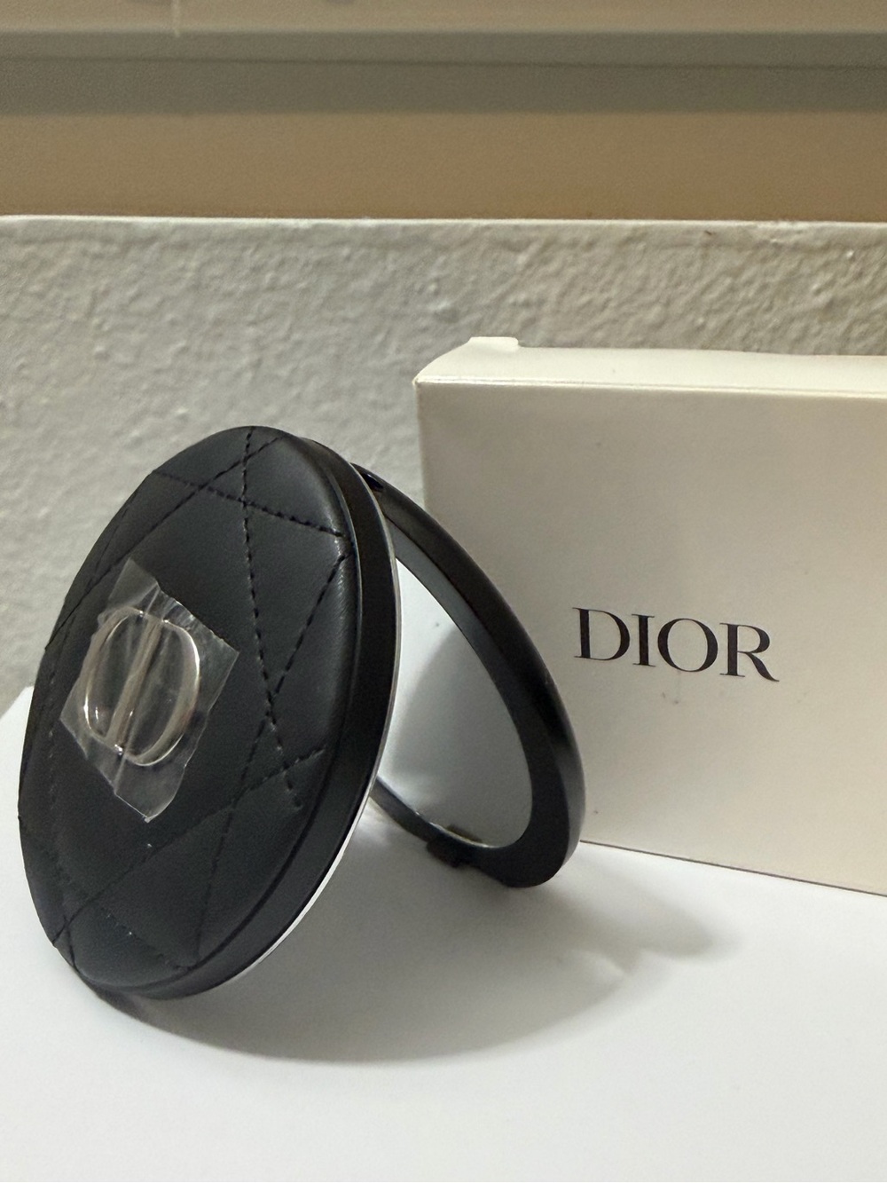 Dior Black Quilted Leather Round Compact Mirror with CD Charm - Picture 2 of 10